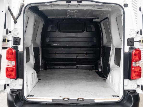 Opel Vivaro C с пробегом 2022 года, цена 2 630 000 рублей, 47723 км, фургон, Автокод Объявления