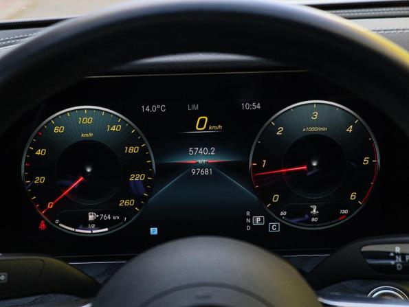 Mercedes-Benz E-Класс V (W213 S213 C238) Рестайлинг с пробегом 2021 года, цена 4 550 000 рублей, 97579 км, седан, Автокод Объявления