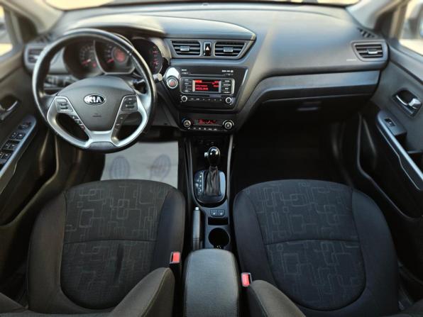 Kia Rio III Рестайлинг с пробегом 2016 года, цена 1 200 000 рублей, 99900 км, седан, Автокод Объявления