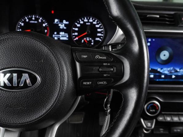 Kia Rio IV Рестайлинг с пробегом 2021 года, цена 1 605 000 рублей, 138303 км, хэтчбек, Автокод Объявления