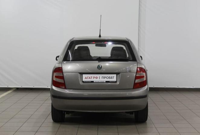 Skoda Fabia I Рестайлинг с пробегом 2006 года, цена 350 000 рублей, 197905 км, седан, Автокод Объявления