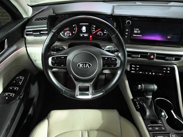 Kia K5 III с пробегом 2020 года, цена 2 680 000 рублей, 68450 км, седан, Автокод Объявления