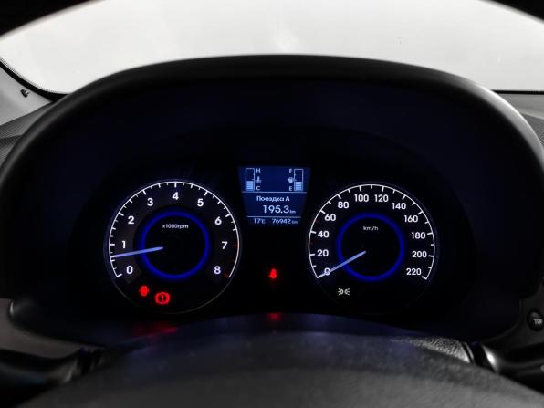 Hyundai Solaris I Рестайлинг с пробегом 2014 года, цена 803 000 рублей, 76941 км, хэтчбек, Автокод Объявления