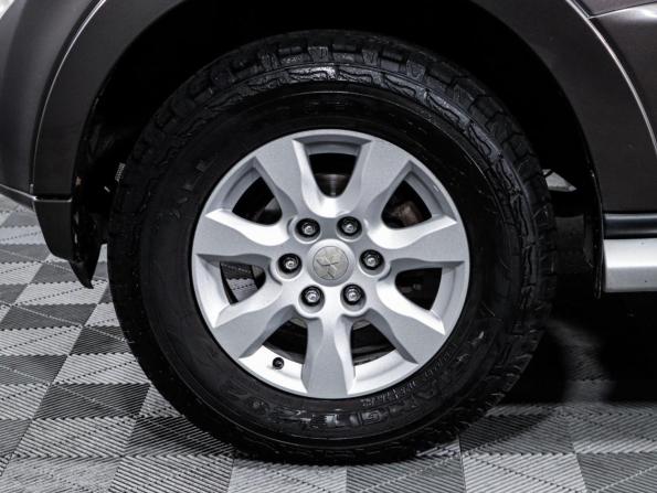 Mitsubishi Pajero IV Рестайлинг 1 с пробегом 2011 года, цена 1 520 000 рублей, 314734 км, внедорожник, Автокод Объявления