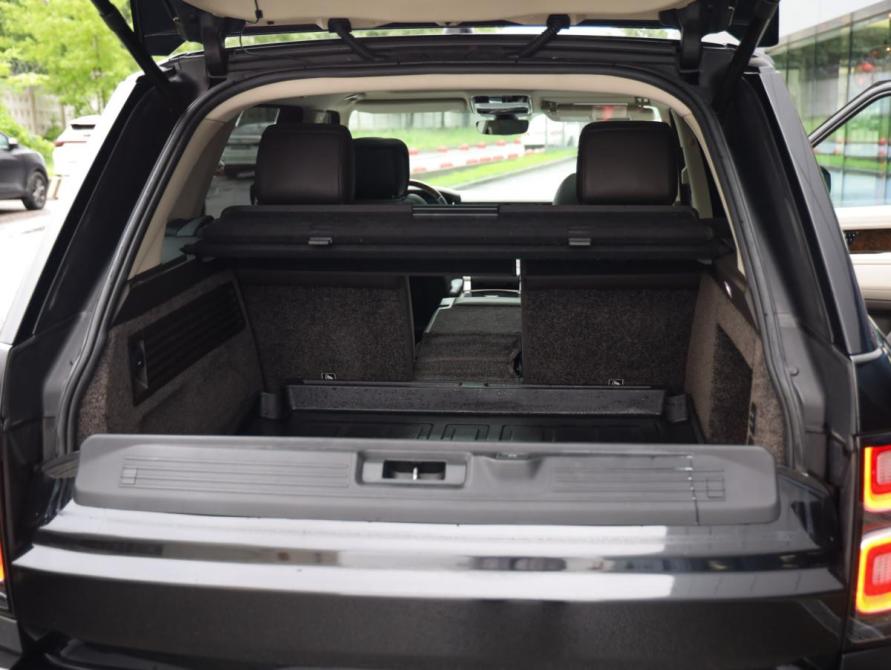 Land Rover Range Rover IV Рестайлинг Санкт-Петербург  - изображение 38