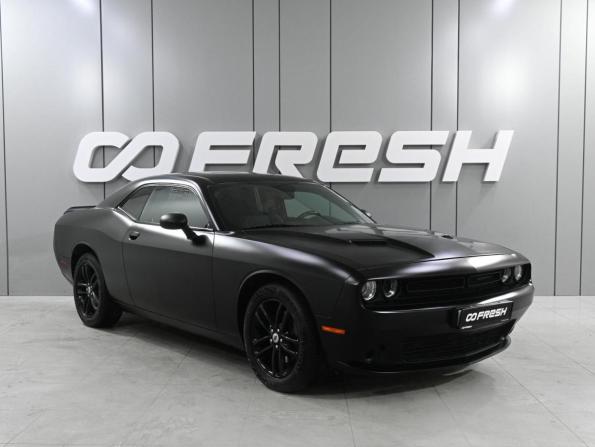 Dodge Challenger III Рестайлинг 2 с пробегом 2018 года, цена 3 649 000 рублей, 63345 км, купе, Автокод Объявления