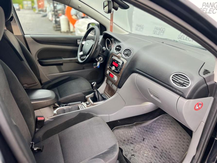 Ford Focus II Рестайлинг Санкт-Петербург  - изображение 7