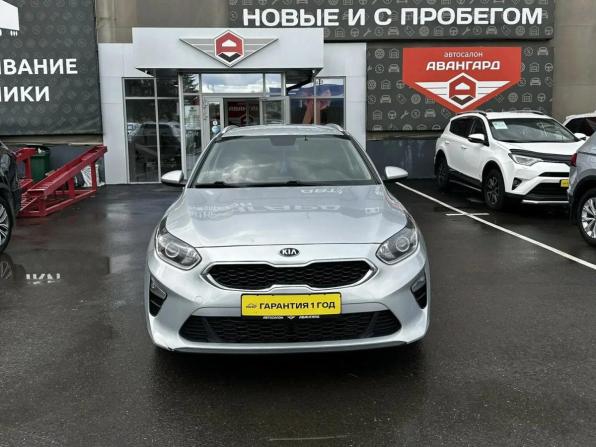 Kia Ceed III с пробегом 2019 года, цена 1 650 000 рублей, 135000 км, универсал, Автокод Объявления