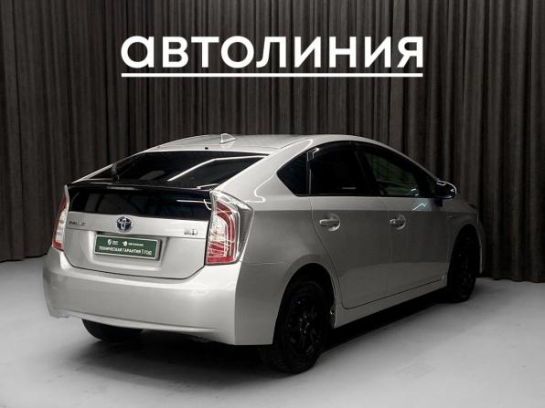 Toyota Prius III Рестайлинг (XW30) с пробегом 2015 года, цена 1 420 000 рублей, 154000 км, лифтбек, Автокод Объявления