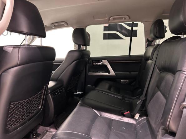 Toyota Land Cruiser 200 Series Рестайлинг 1 с пробегом 2013 года, цена 2 999 000 рублей, 294669 км, внедорожник, Автокод Объявления