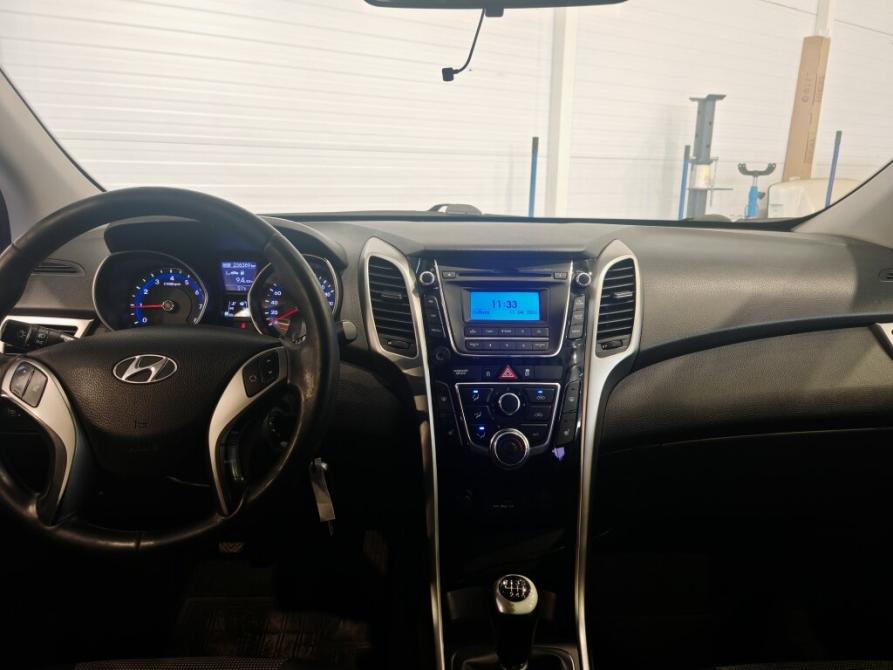 Hyundai i30 II Липецк  - изображение 9