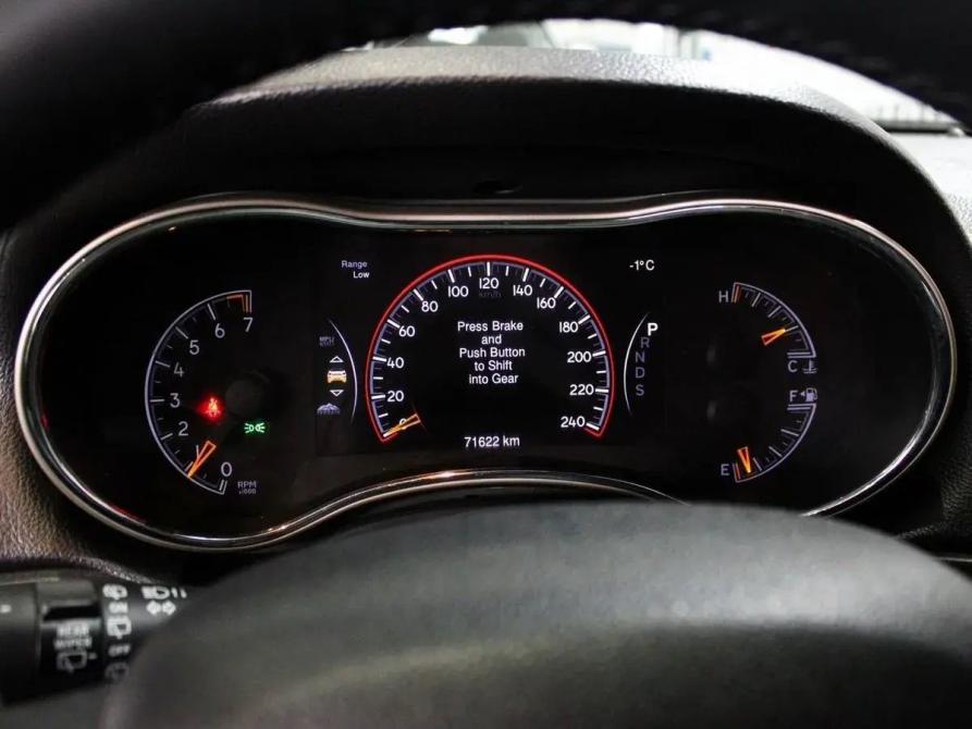 Jeep Grand Cherokee IV (WK2) Рестайлинг Минеральные Воды  - изображение 12