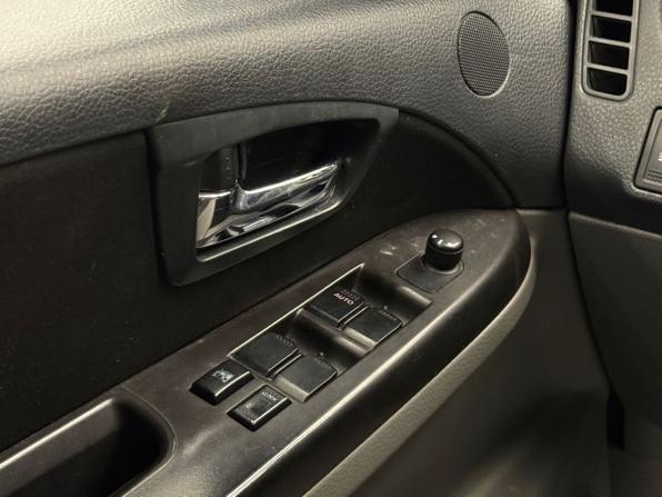 Suzuki SX4 I (Classic) Рестайлинг с пробегом 2011 года, цена 920 000 рублей, 168000 км, хэтчбек, Автокод Объявления