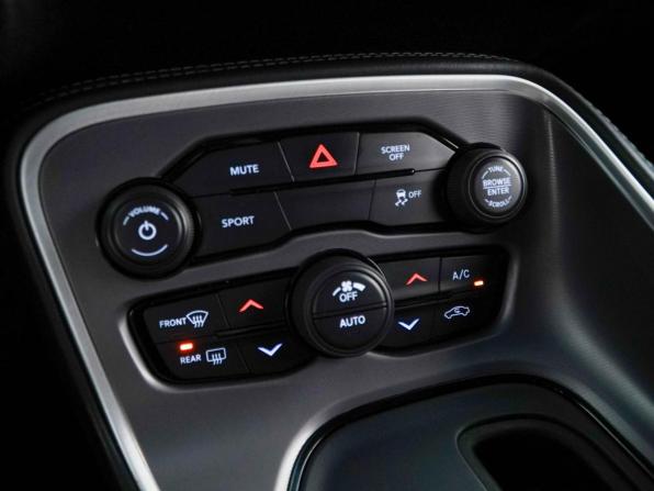Dodge Challenger III Рестайлинг 2 с пробегом 2022 года, цена 3 828 434 рубля, 63006 км, купе, Автокод Объявления