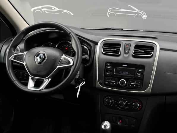 Renault Logan II Рестайлинг с пробегом 2019 года, цена 719 700 рублей, 125571 км, седан, Автокод Объявления