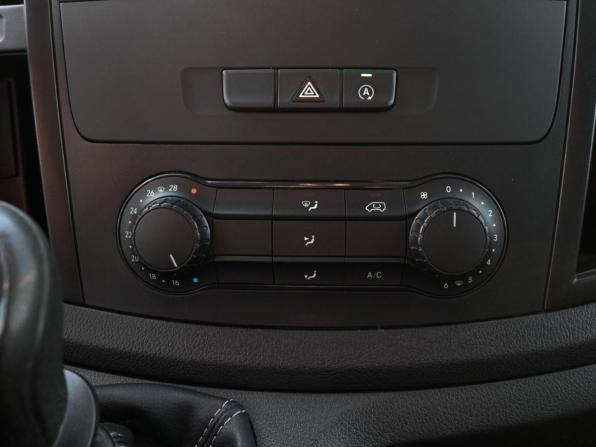 Mercedes-Benz Vito III (W447) Рестайлинг с пробегом 2020 года, цена 3 549 000 рублей, 110305 км, фургон, Автокод Объявления