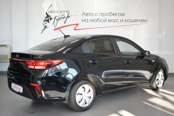 Kia Rio IV с пробегом 2017 года, цена 999 000 рублей, 222000 км, седан, Автокод Объявления
