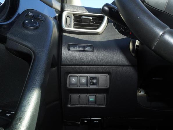 Nissan Qashqai II с пробегом 2014 года, цена 1 396 000 рублей, 208079 км, внедорожник, Автокод Объявления