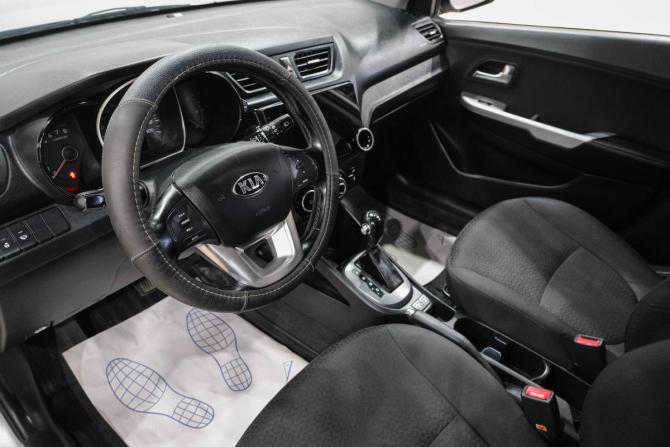 Kia Rio III с пробегом 2014 года, цена 1 029 000 рублей, 139000 км, хэтчбек, Автокод Объявления