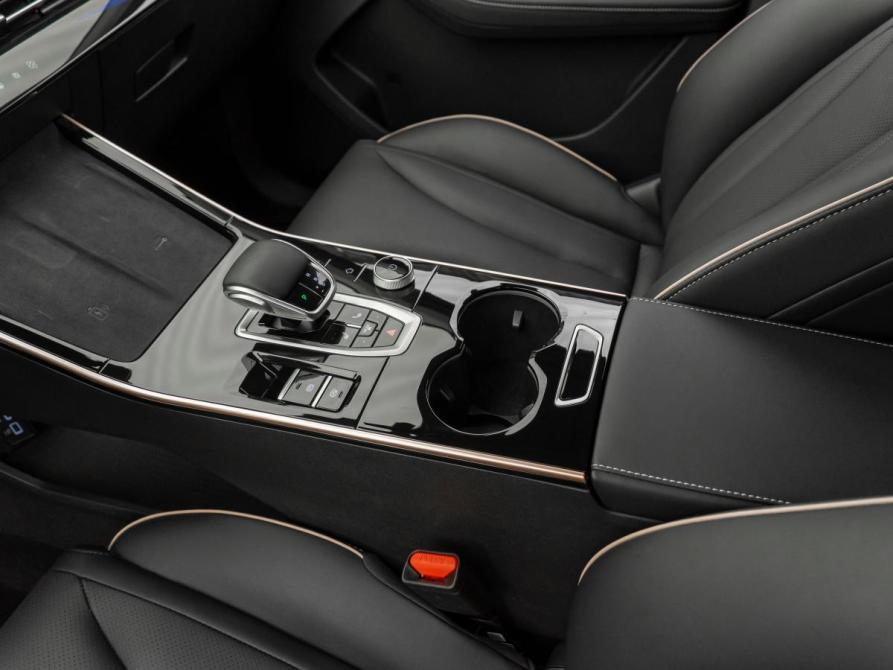 Omoda C5 I Москва  - изображение 17