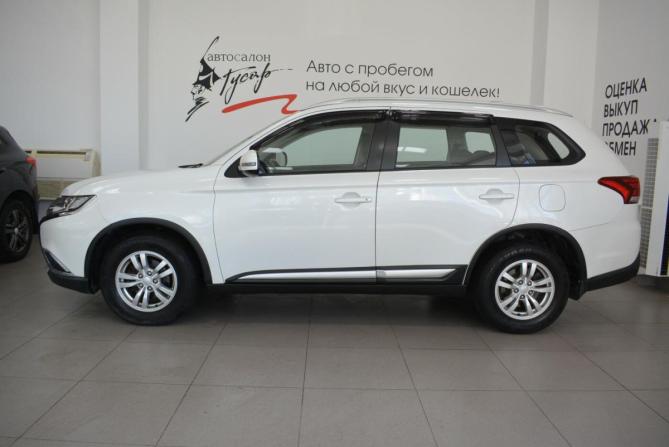 Mitsubishi Outlander III Рестайлинг 2 с пробегом 2017 года, цена 1 989 000 рублей, 91000 км, внедорожник, Автокод Объявления