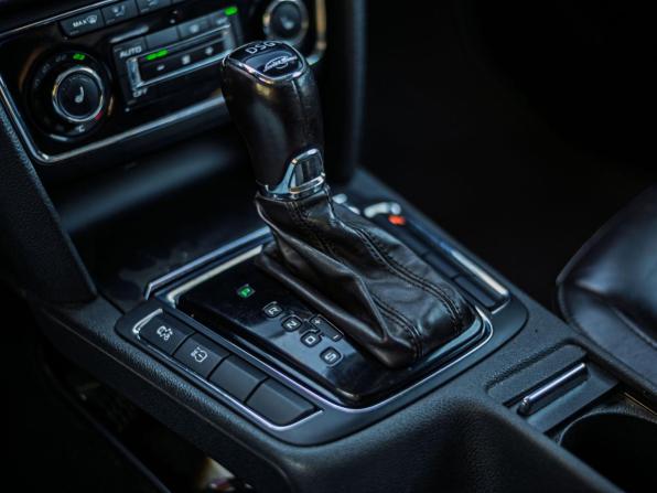 Skoda Superb II Рестайлинг с пробегом 2014 года, цена 900 000 рублей, 283544 км, универсал, Автокод Объявления