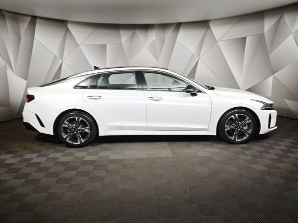 Kia K5 III с пробегом 2022 года, цена 2 743 000 рублей, 68552 км, седан, Автокод Объявления