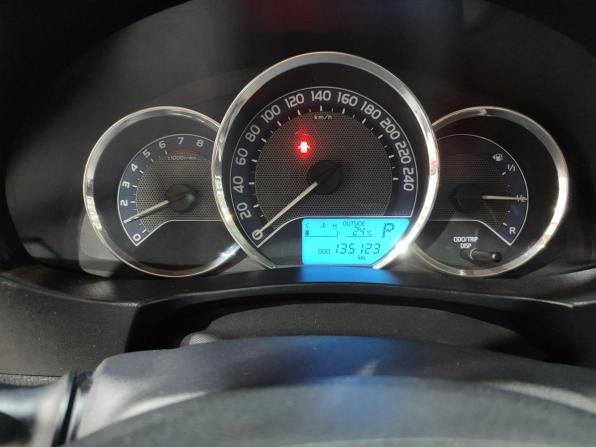 Toyota Corolla XI (E160 E170 E180) с пробегом 2014 года, цена 1 350 000 рублей, 135121 км, седан, Автокод Объявления