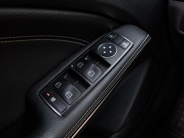 Mercedes-Benz A-Класс III (W176) с пробегом 2013 года, цена 1 350 000 рублей, 224213 км, хэтчбек, Автокод Объявления