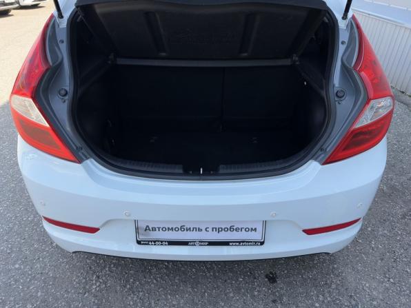 Hyundai Solaris I Рестайлинг с пробегом 2015 года, цена 940 000 рублей, 150871 км, хэтчбек, Автокод Объявления