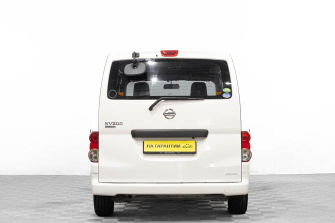 Nissan NV200 с пробегом 2014 года, цена 849 000 рублей, 340000 км, минивэн, Автокод Объявления