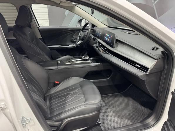 Chery Arrizo 8 с пробегом 2024 года, цена 2 145 000 рублей, 22101 км, седан, Автокод Объявления