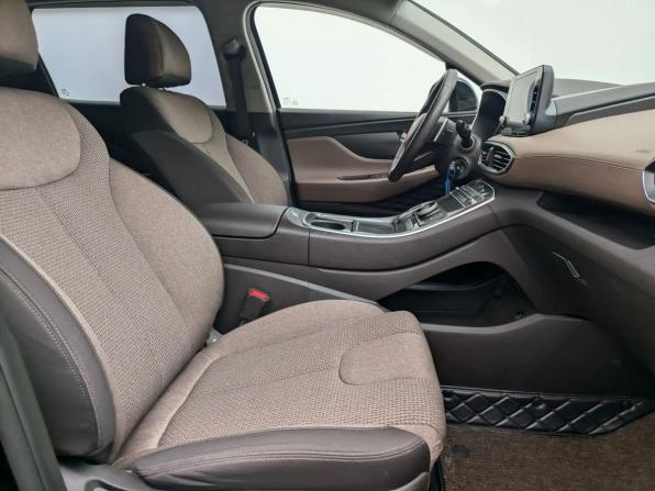 Hyundai Santa Fe IV Рестайлинг с пробегом 2021 года, цена 3 520 000 рублей, 128589 км, внедорожник, Автокод Объявления
