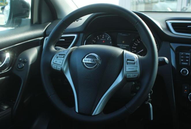 Nissan Qashqai II с пробегом 2014 года, цена 1 460 000 рублей, 129563 км, внедорожник, Автокод Объявления