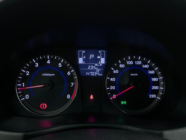 Hyundai Solaris I Рестайлинг с пробегом 2016 года, цена 925 000 рублей, 146000 км, седан, Автокод Объявления