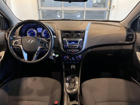 Hyundai Solaris I Рестайлинг с пробегом 2015 года, цена 1 100 000 рублей, 126726 км, седан, Автокод Объявления