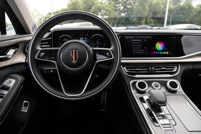 Hongqi H9 I с пробегом 2023 года, цена 4 700 000 рублей, 2800 км, седан, Автокод Объявления