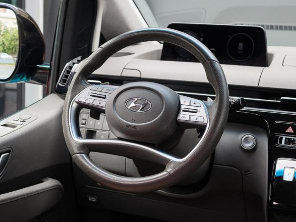 Hyundai Staria I с пробегом 2021 года, цена 4 580 000 рублей, 77127 км, минивэн, Автокод Объявления