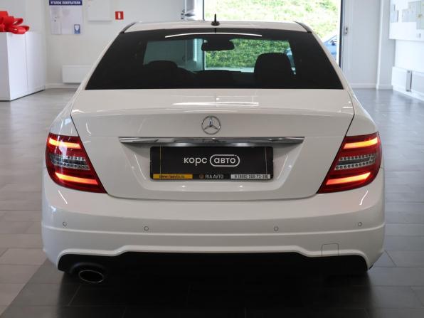 Mercedes-Benz C-Класс III (W204) Рестайлинг с пробегом 2013 года, цена 1 575 000 рублей, 142038 км, седан, Автокод Объявления