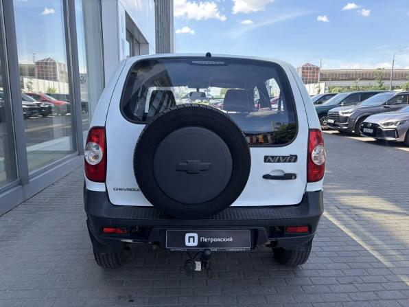 Chevrolet Niva I Рестайлинг с пробегом 2014 года, цена 453 000 рублей, 177794 км, внедорожник, Автокод Объявления