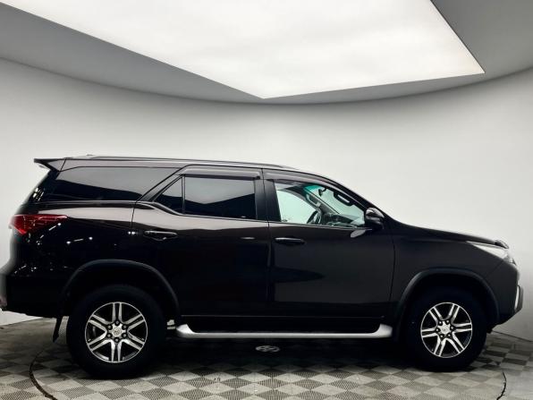 Toyota Fortuner II с пробегом 2017 года, цена 3 129 000 рублей, 176287 км, внедорожник, Автокод Объявления