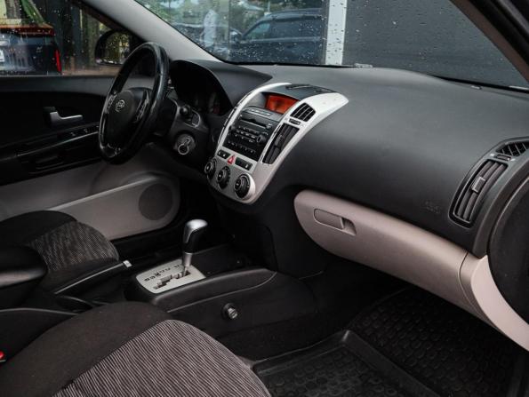 Kia Ceed I с пробегом 2009 года, цена 650 000 рублей, 298984 км, хэтчбек, Автокод Объявления