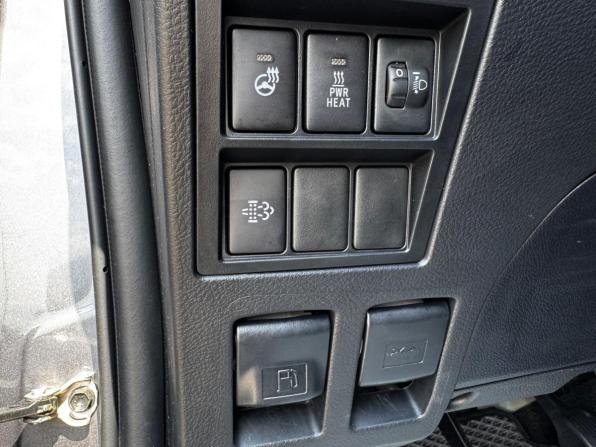Toyota Hilux VIII с пробегом 2019 года, цена 3 990 000 рублей, 47000 км, пикап, Автокод Объявления