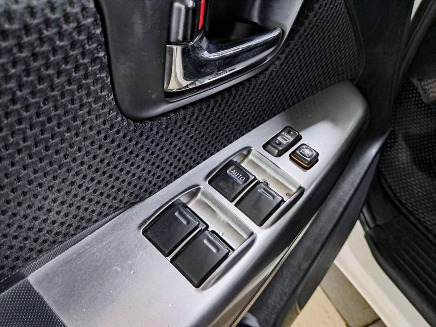 Toyota Hilux VII Рестайлинг Набережные Челны  - изображение 25
