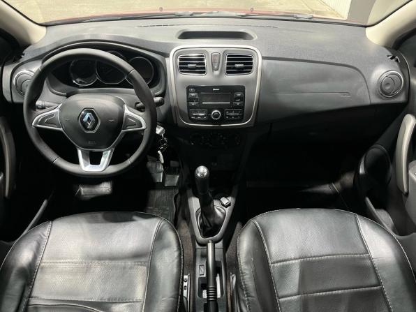 Renault Logan II Рестайлинг с пробегом 2019 года, цена 840 000 рублей, 144600 км, седан, Автокод Объявления