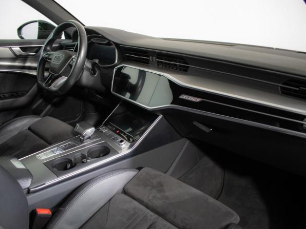 Audi A6 V (C8) с пробегом 2018 года, цена 4 400 000 рублей, 100600 км, седан, Автокод Объявления