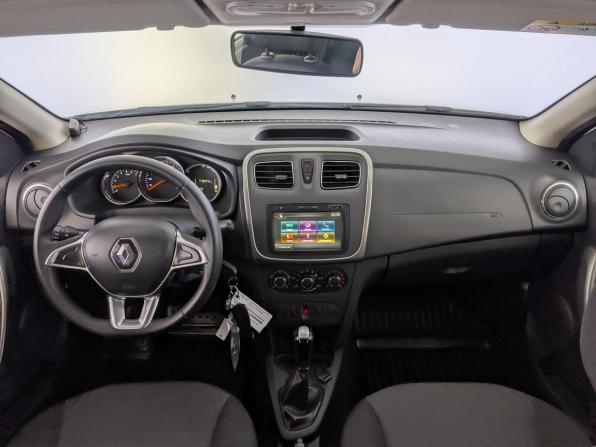 Renault Logan II Рестайлинг с пробегом 2020 года, цена 1 130 000 рублей, 77840 км, седан, Автокод Объявления