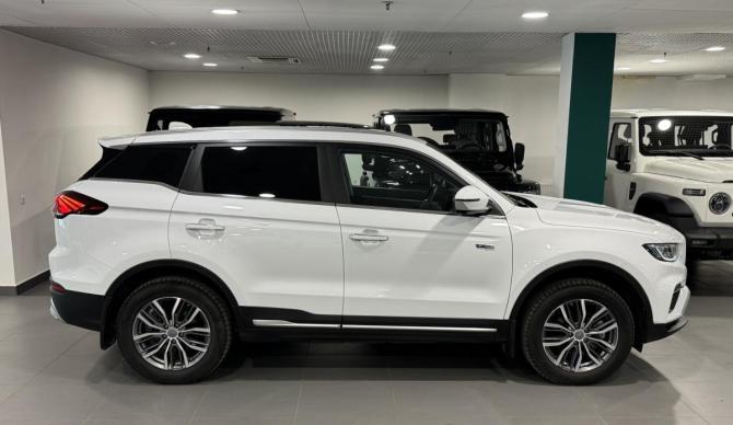 Geely Atlas Pro с пробегом 2022 года, цена 2 190 000 рублей, 43000 км, внедорожник, Автокод Объявления