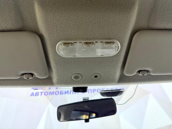 Renault Sandero II Рестайлинг с пробегом 2019 года, цена 1 075 000 рублей, 93017 км, хэтчбек, Автокод Объявления