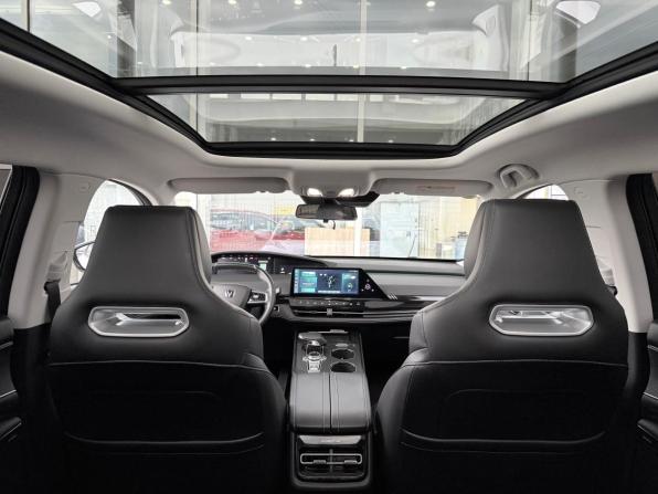 Changan UNI-K с пробегом 2023 года, цена 2 549 000 рублей, 79000 км, внедорожник, Автокод Объявления